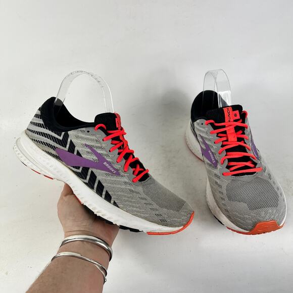 Brooks Launch 6 women's size 8.5 black pink purple athletic running sneakers - Picture 1 of 13